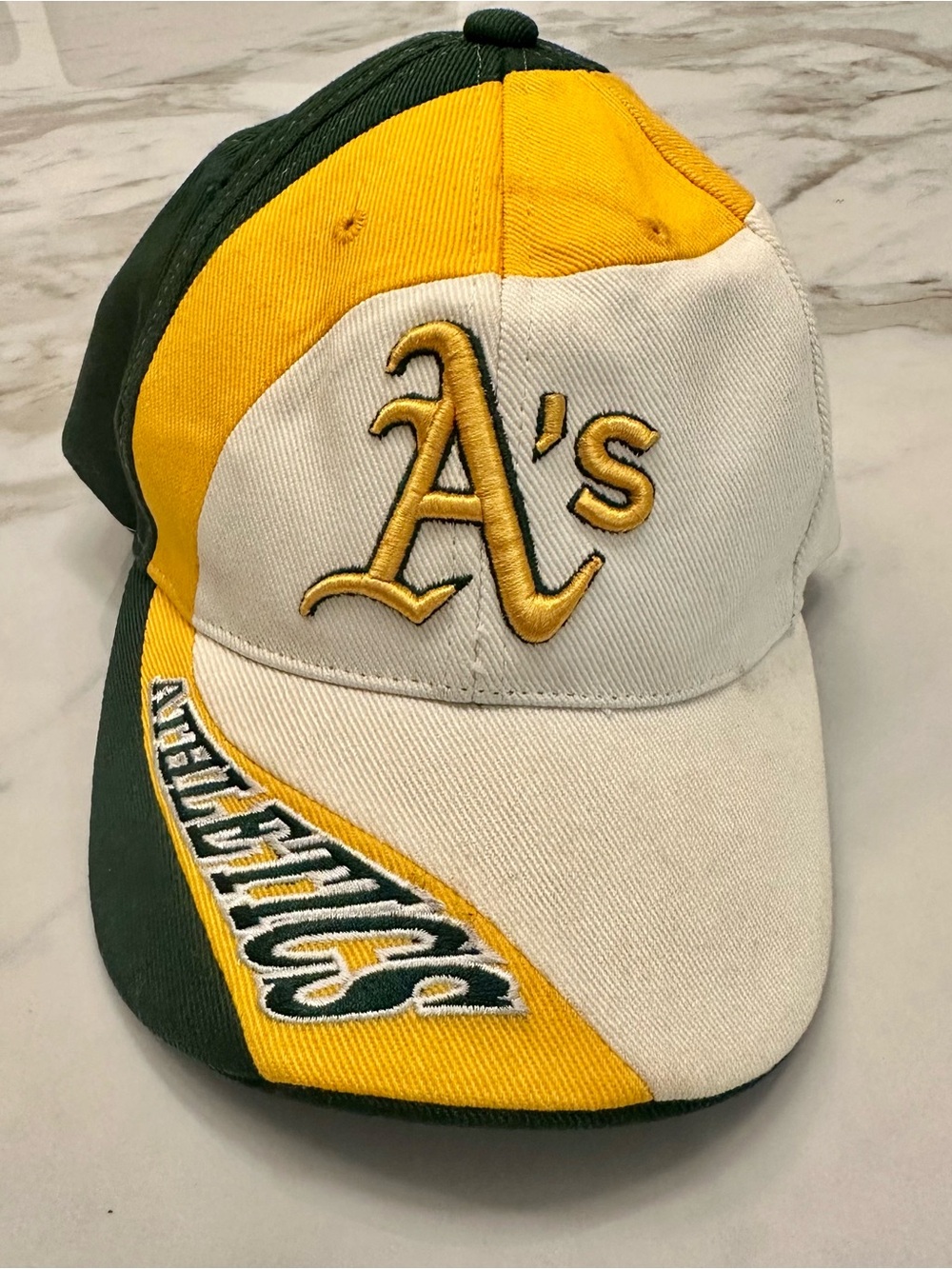 RareVintage Oakland A's MLB Adjustable Baseball Cap Youth - Green, Yellow, White
